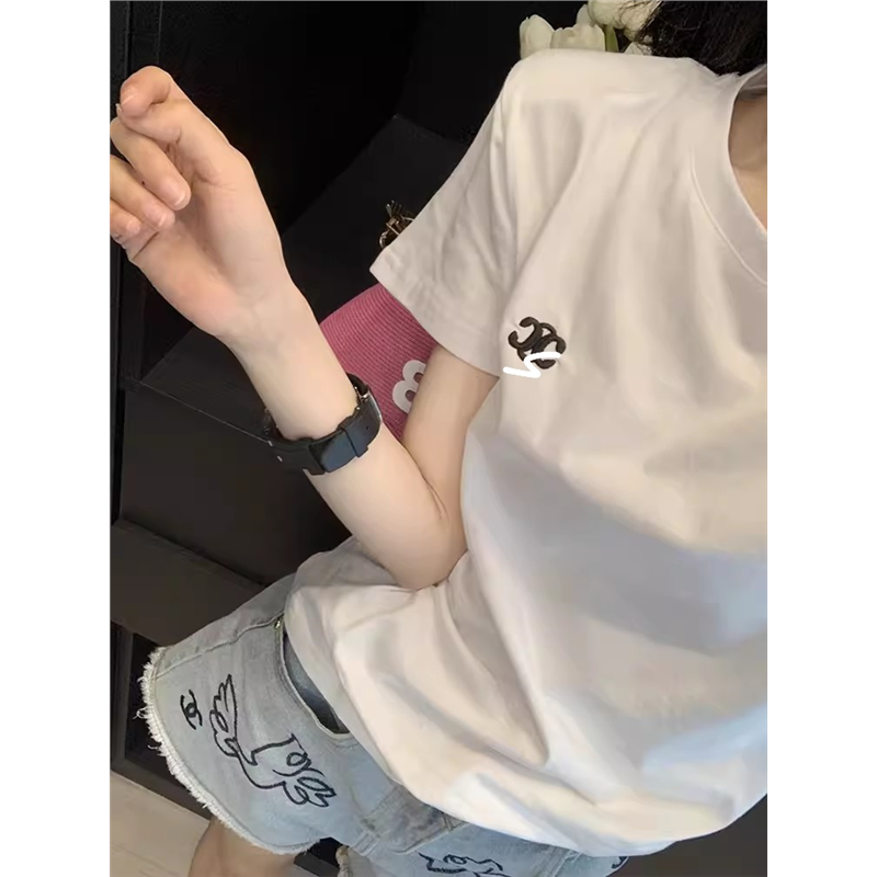 专柜商场欧货重磅刺绣白色纯棉短袖T恤女夏季宽松上衣2026春夏款,女装/女士精品,大码内搭,淘宝优惠券,粉丝福利购,淘宝优惠卷