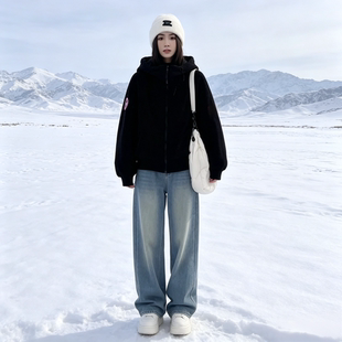 冬季防寒连帽羊羔绒外套女黑色加厚保暖设计感东北棉衣男2026新款