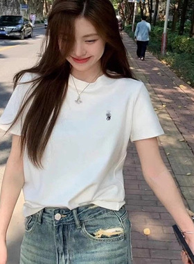 2026新款春夏季欧货重磅小马标刺绣圆领短袖T恤显瘦正肩上衣女潮