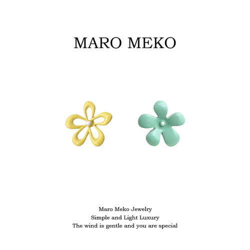 MaroMeko多巴胺花朵不对称耳钉