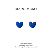Maro Meko简约轻奢蓝色磨砂爱心小耳钉高级感小巧精致耳饰耳夹女