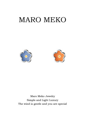 MaroMeko通体925银甜美花朵耳钉