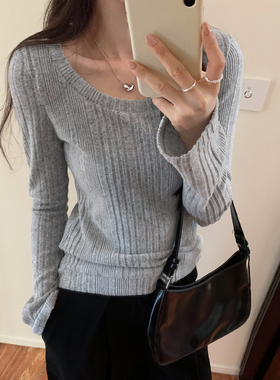 纯欲风正肩灰色磨毛保暖长袖打底衫女韩系内搭显瘦秋新款绝美上衣