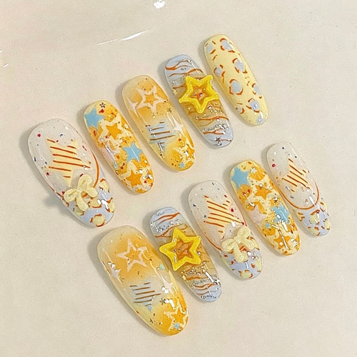 黄蓝撞色星星浮雕穿戴甲