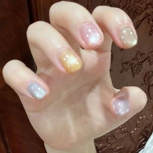 M183透光彩璃多巴胺猫眼彩虹穿戴甲半手工温柔显白糖果美甲猫眼