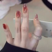 M391气质新年美甲高级镜面猫眼穿戴甲半手工显白猫眼贴片可拆