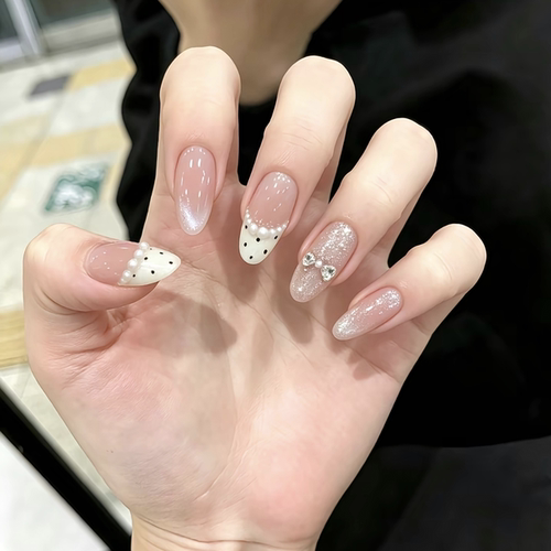 K159法式裸色波点蝴蝶结穿戴甲