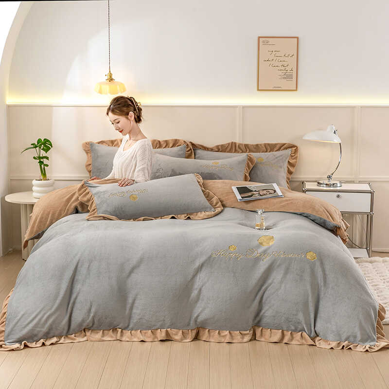 2024冬款加厚牛奶绒床上四件套双面珊瑚绒床单刺绣被套法兰绒床笠_FULETHM睡眠体验馆_床上用品-第5张图片-提都小院 2024冬款加厚牛奶绒床上四件套双面珊瑚绒床单刺绣被套法兰绒床笠_FULETHM睡眠体验馆_床上用品-第5张图片-提都小院