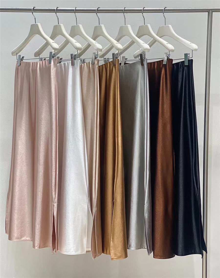 醋酸缎面半身裙女2025春夏新款复古高级感显瘦高腰垂感a字半裙子