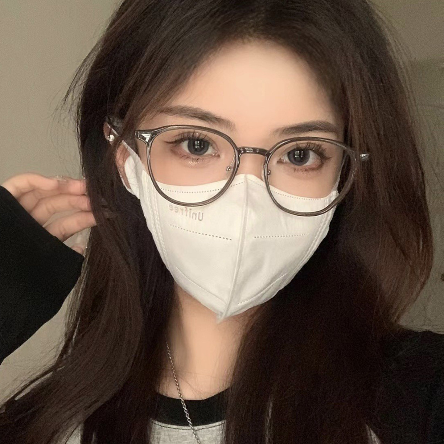 超轻防蓝光冷茶色椭圆框眼镜女