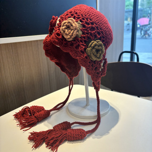 2025新款手工立体钩花彩色流苏包头帽女显脸小氛围感保暖护耳帽潮