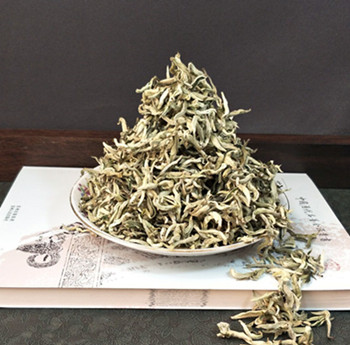 2025年云南绿茶 单芽春尖 特级早春白毫 500克明前春茶 新茶 绿茶