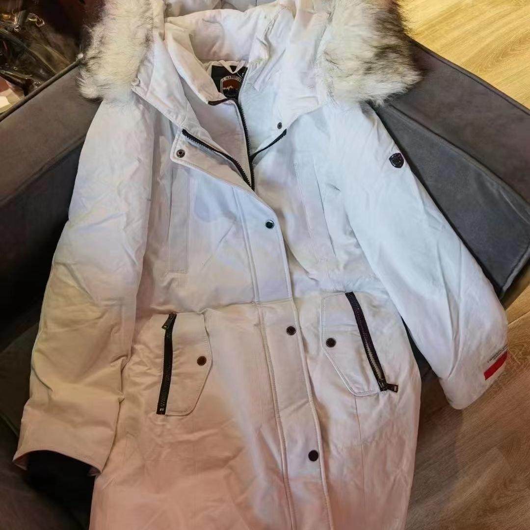 Madison 大毛领女士棉服 美代正品