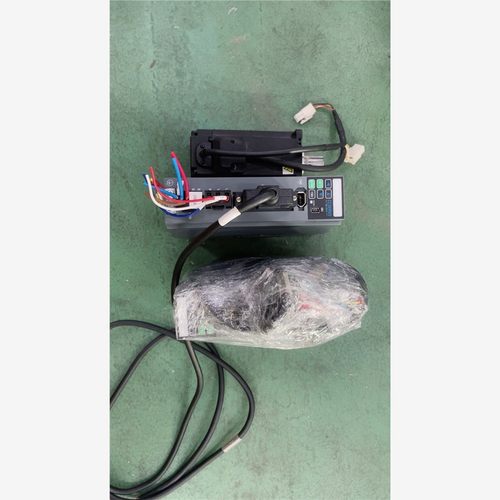 超川伺服，400W、CC-D3P040A2-A、电机CC-M 备件/咨询