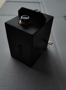 蔚来电池包高压继电器，宏发新能源继电器HFE82V-250C 备件/咨询