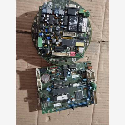CclR一01128一张带镜头，