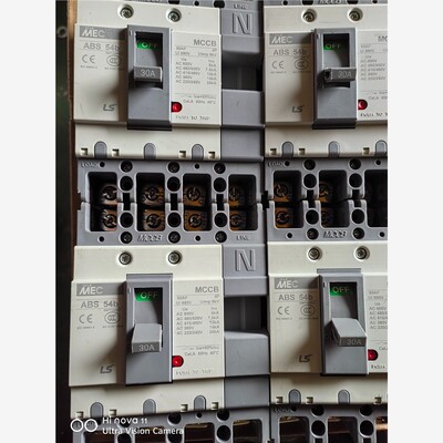 LS产电MEC塑壳空气开关，断路器，三相四线，ABS54b， 备件/咨询