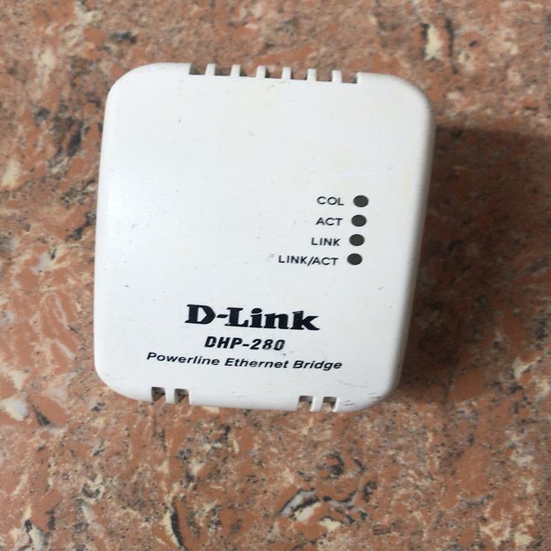 D-LINK全新电源线网络桥接器型号DHP-2 维修/咨询