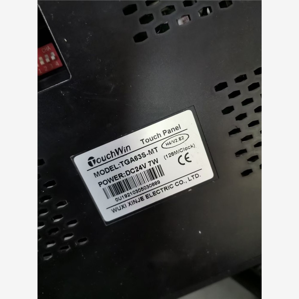 信捷触摸屏TGA63S-MT 成色9成新 边框无磕碰 齐 备件/咨询