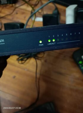 Netcore/磊科百兆8口交换机 NS118 钢壳交换机 备件/咨询