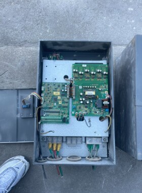 伟创变频器AC60T3022G/030P 22KW/30 备件/咨询