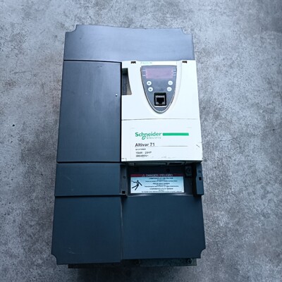 施耐德ATV71变频器15kw