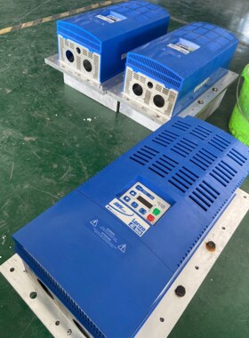 Lenze变频器ESV453N04TXH55645KW几 备件/咨询