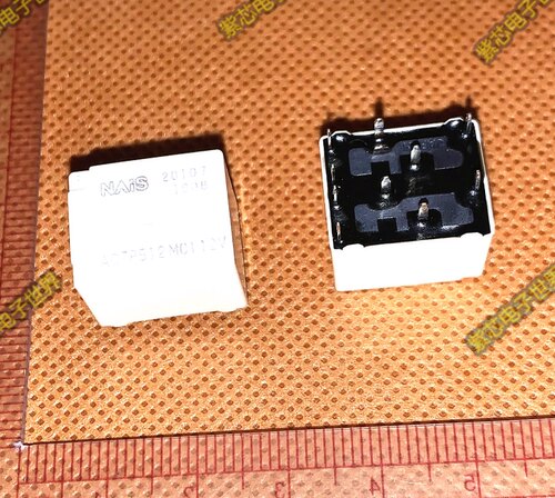 ACTP512 10脚位 宝马5系F18脚步空间模块玻璃机控制继电器芯片