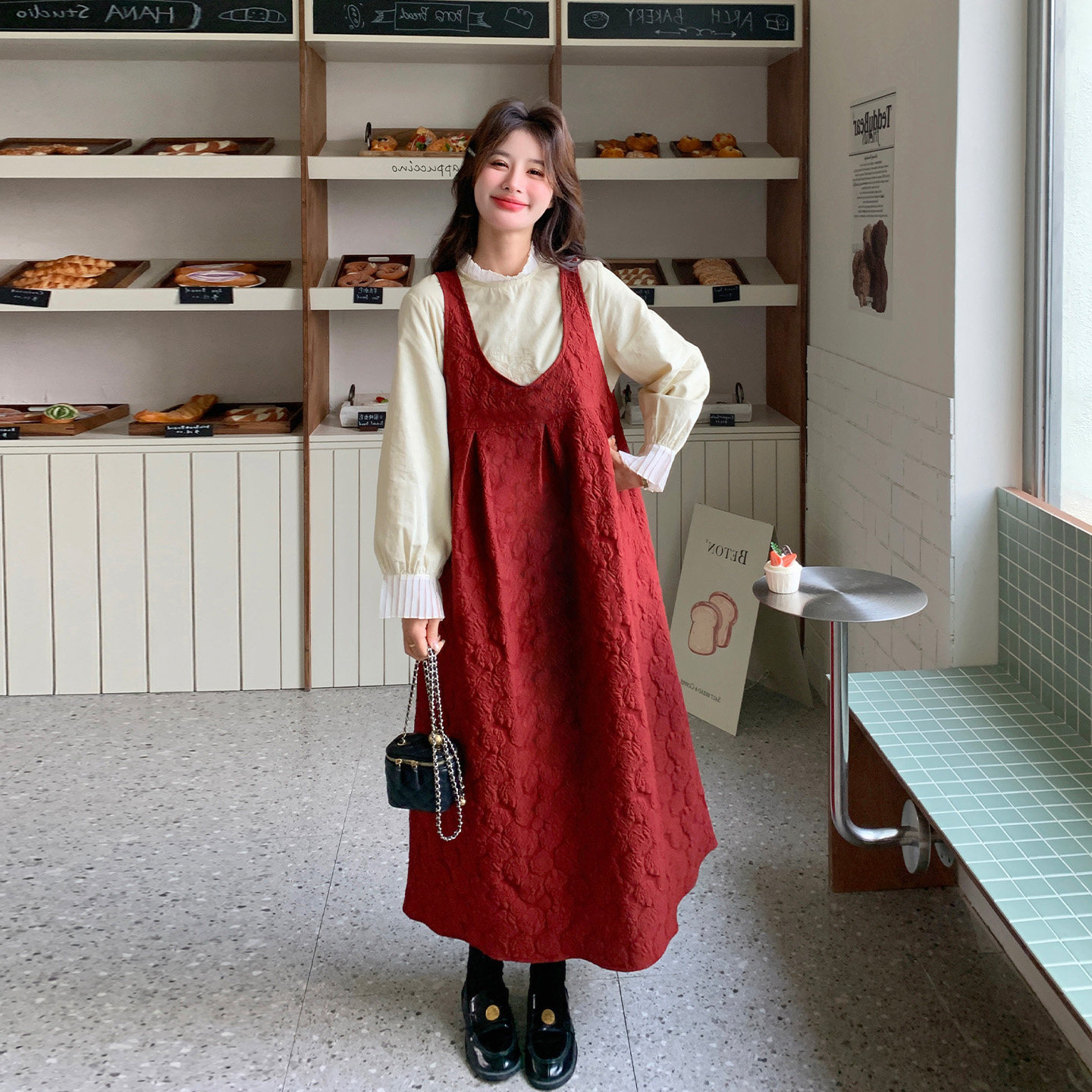 早春超好看氛围感背心连衣裙套装女中长款2026新款花边内搭两件套