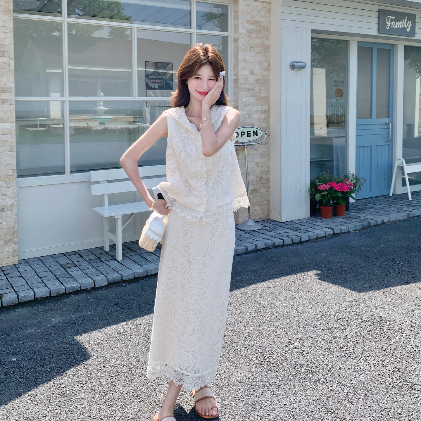 夏季法式轻奢重工蕾丝女两件套