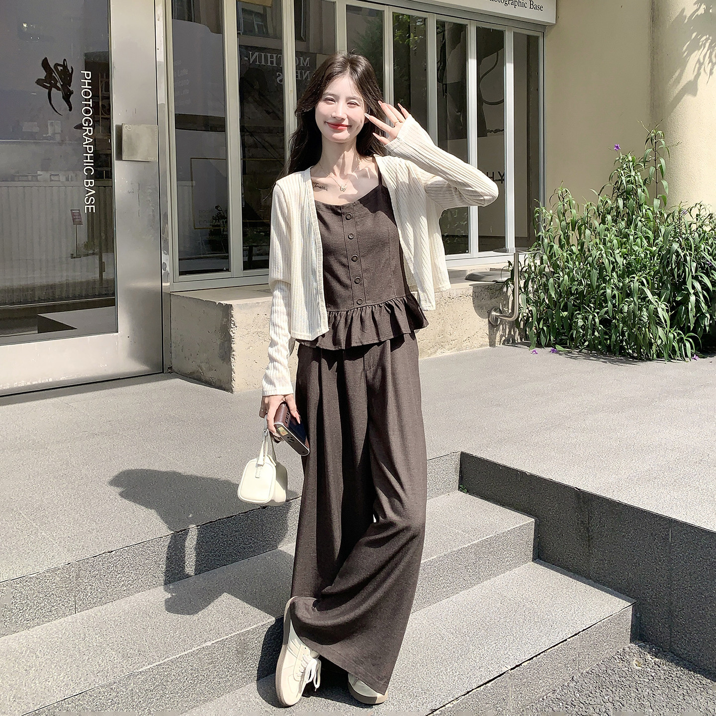 美拉德气质女神范穿搭2026秋日新款针织开衫花边内搭阔腿裤三件套