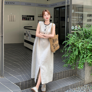 米白色文艺休闲风设计感连衣裙女2026夏季 简单大方开叉A字裙 新款