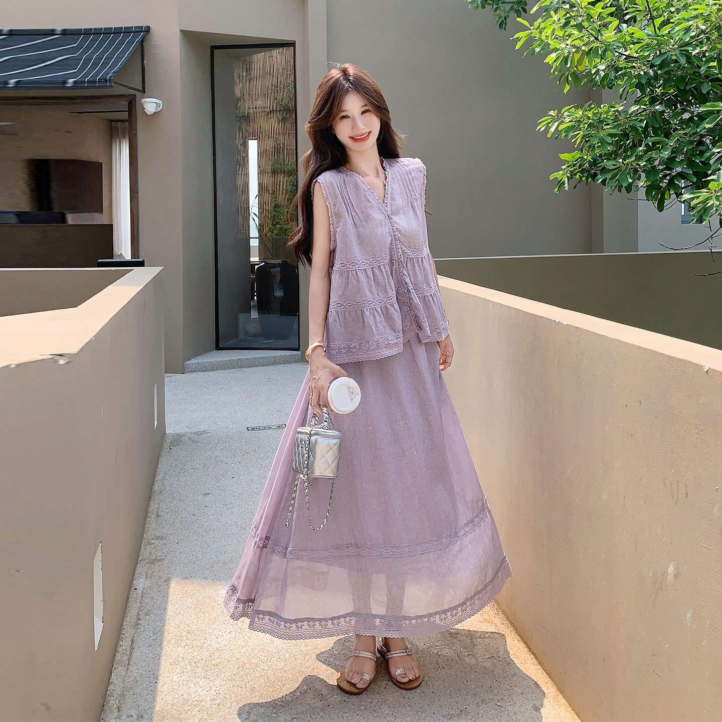 紫色系夏日漂亮时尚套装女2026新款甜美花边V领背心半身裙两件套