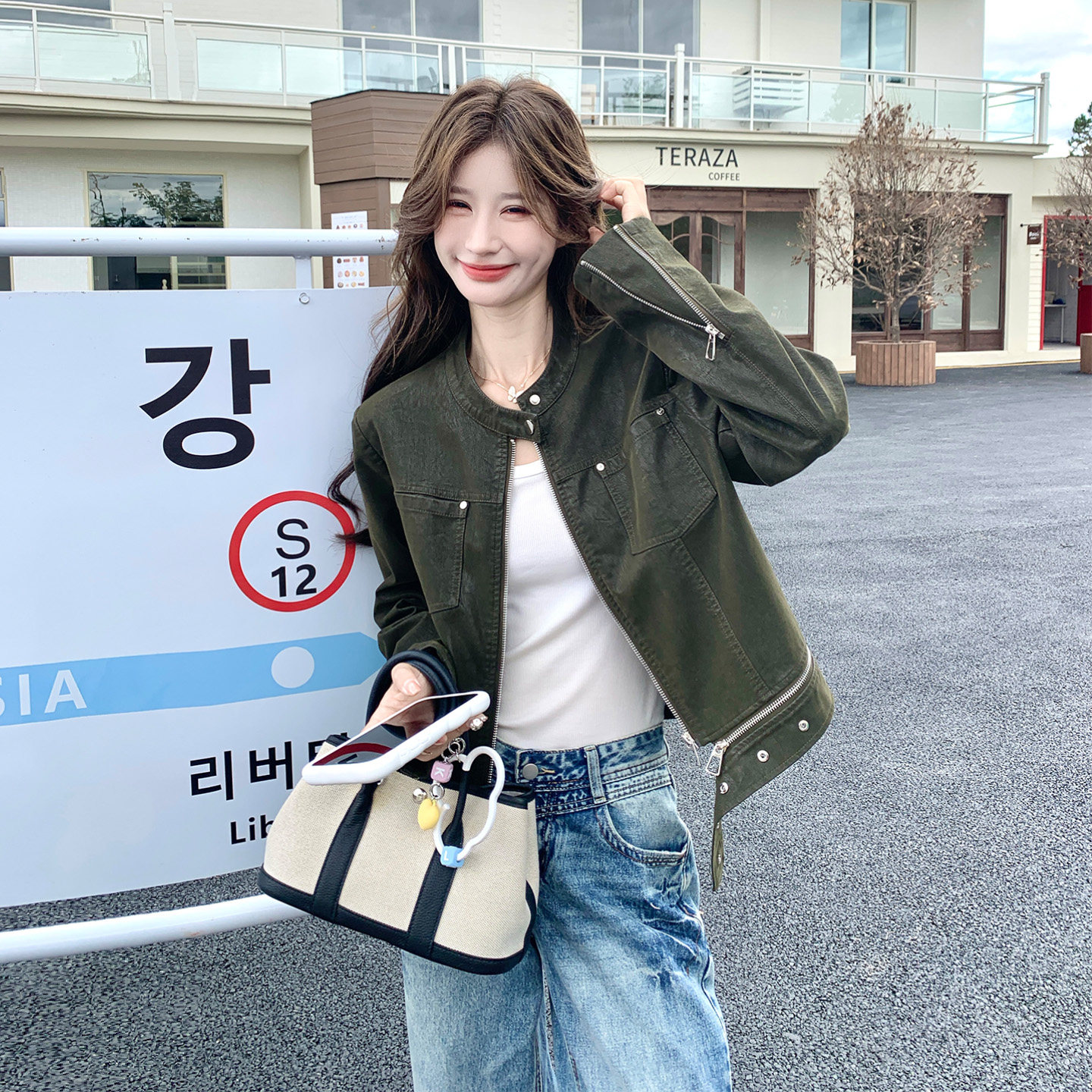 墨绿复古机车短外套女显瘦