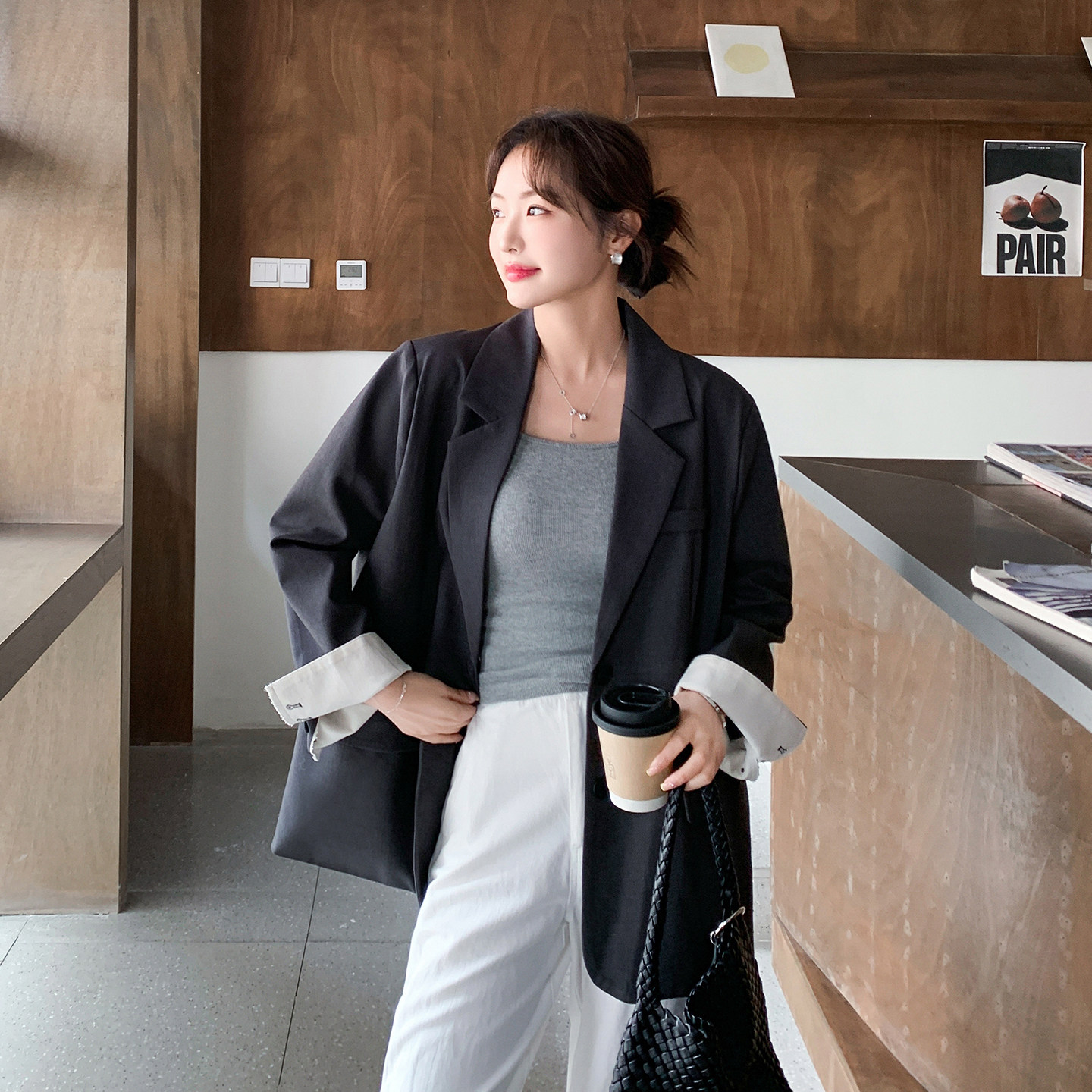 灰色高级感大女主西装外套2026春季新款韩版职场穿搭休闲时尚西服