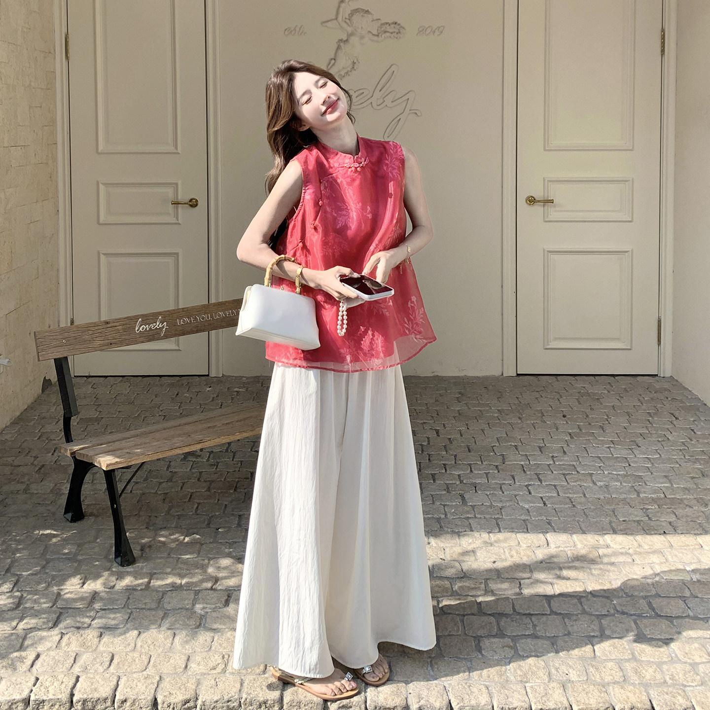 玫红色独特俏皮国风穿搭套装女2026夏日印花盘扣上衣阔腿裤两件套