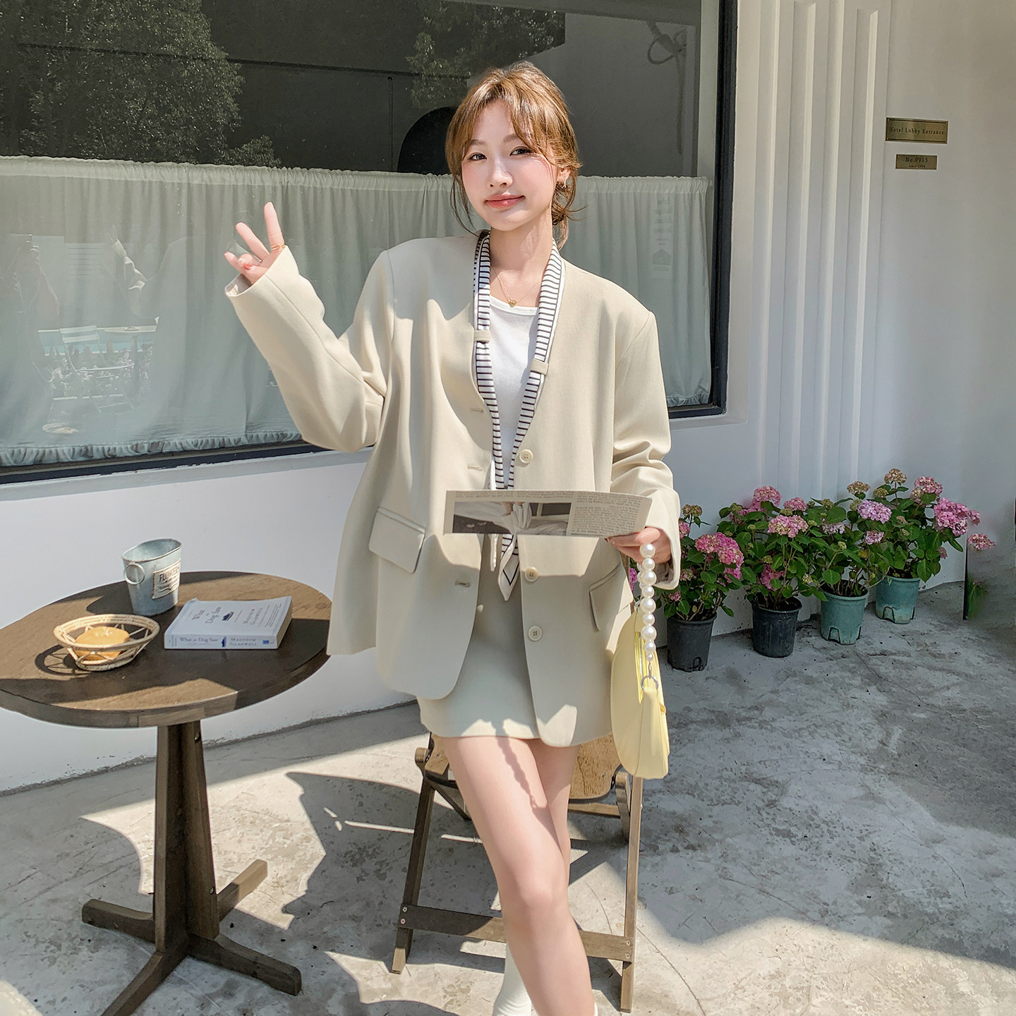 卡其色韩系条纹飘带拼接西服套装裙女2026春季气质休闲短裙两件套