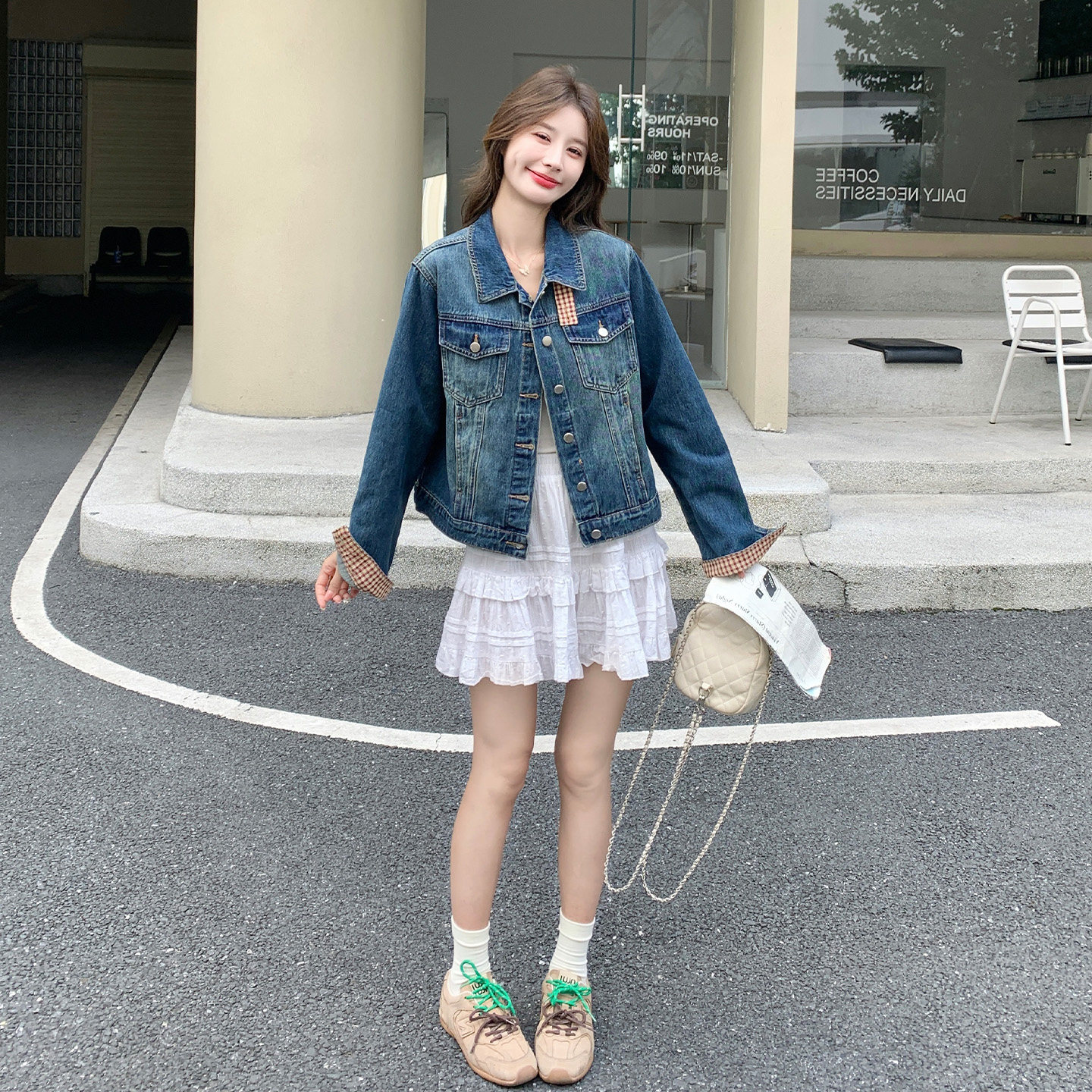复古牛仔外套女短款蓝色翻领