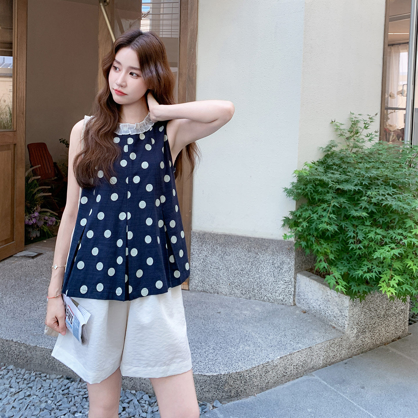 法式小个子松弛感套装女2026夏季新款花边波点背心宽松短裤两件套