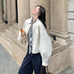 米白色韩系时尚休闲设计感外套女早春新款2026减龄气质小个子上衣