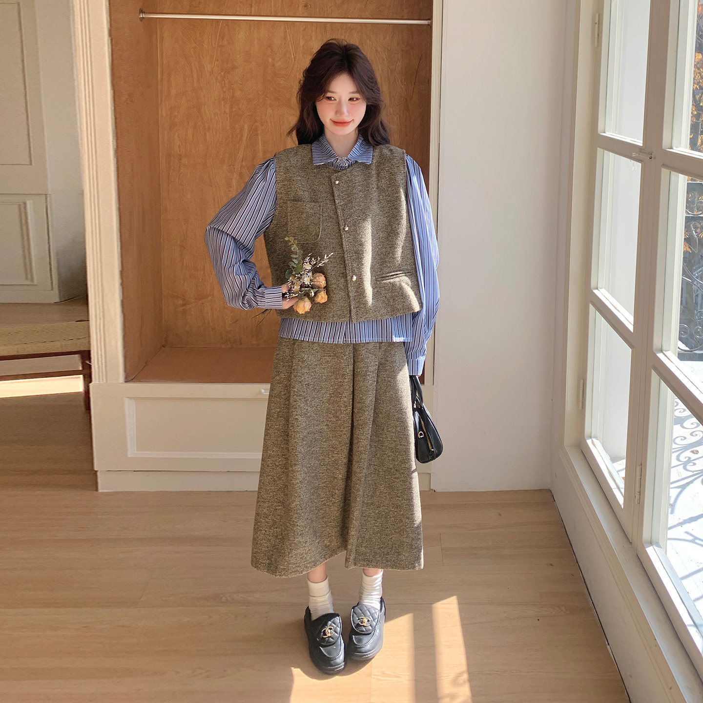 秋季小香风马甲衬衫半裙三件套女