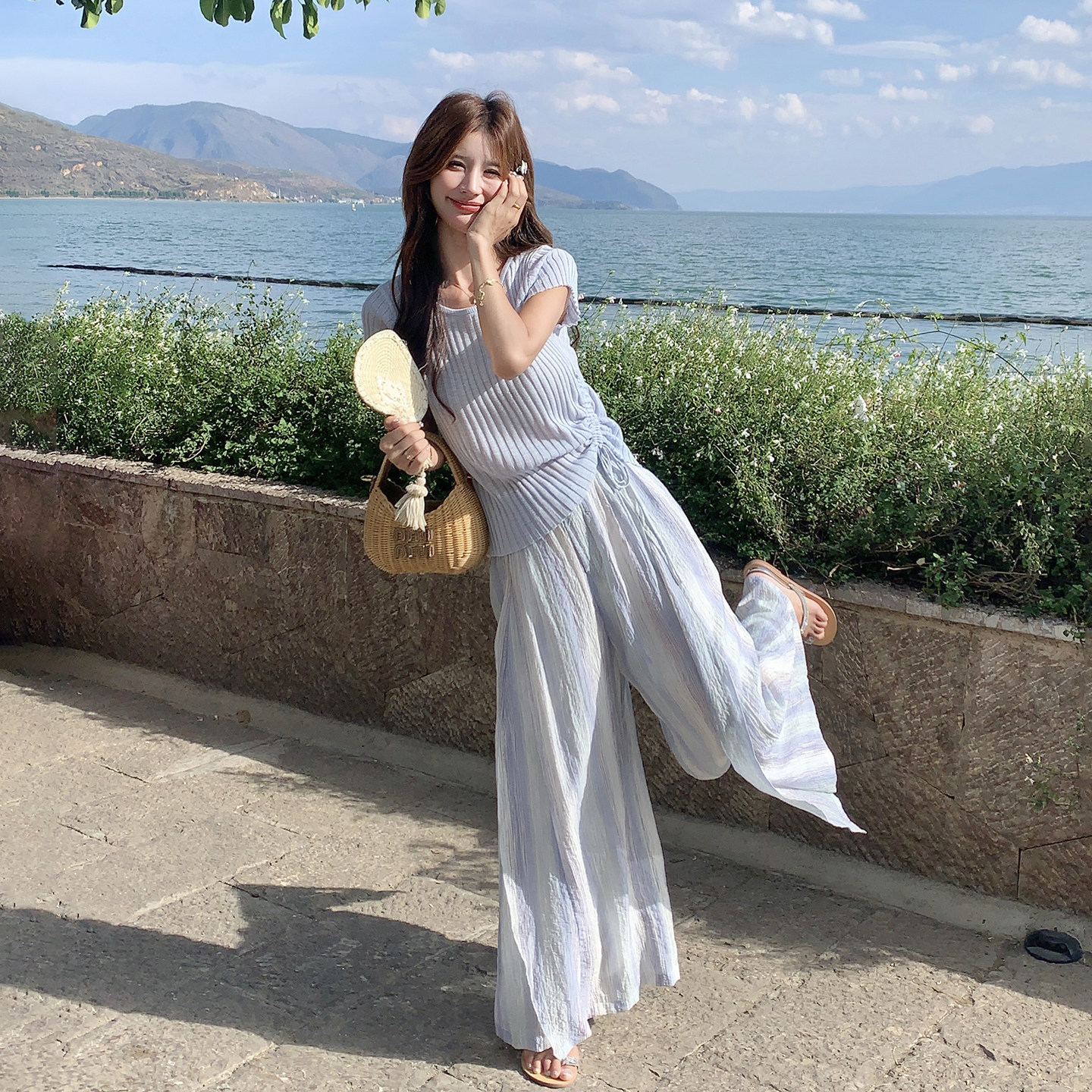 海岛清新元气度假风套装女2026新款设计感针织上衣扎染长裤两件套