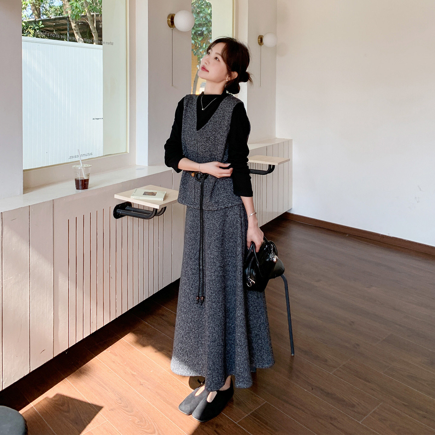法式轻奢氛围感收腰马甲套装女2026秋季新款休闲内搭半身裙三件套