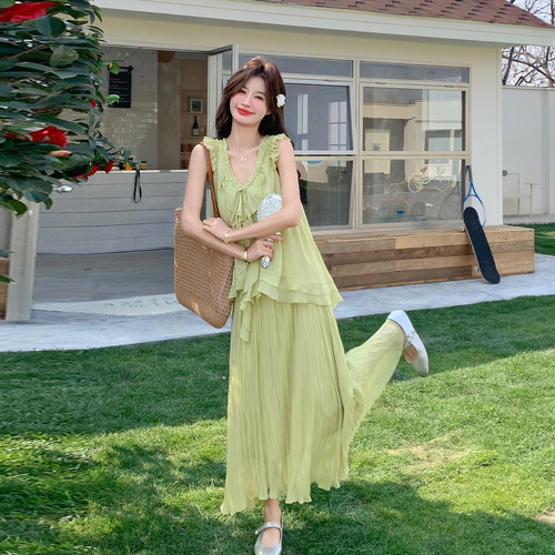 夏季清新甜美荷叶边皱褶两件套