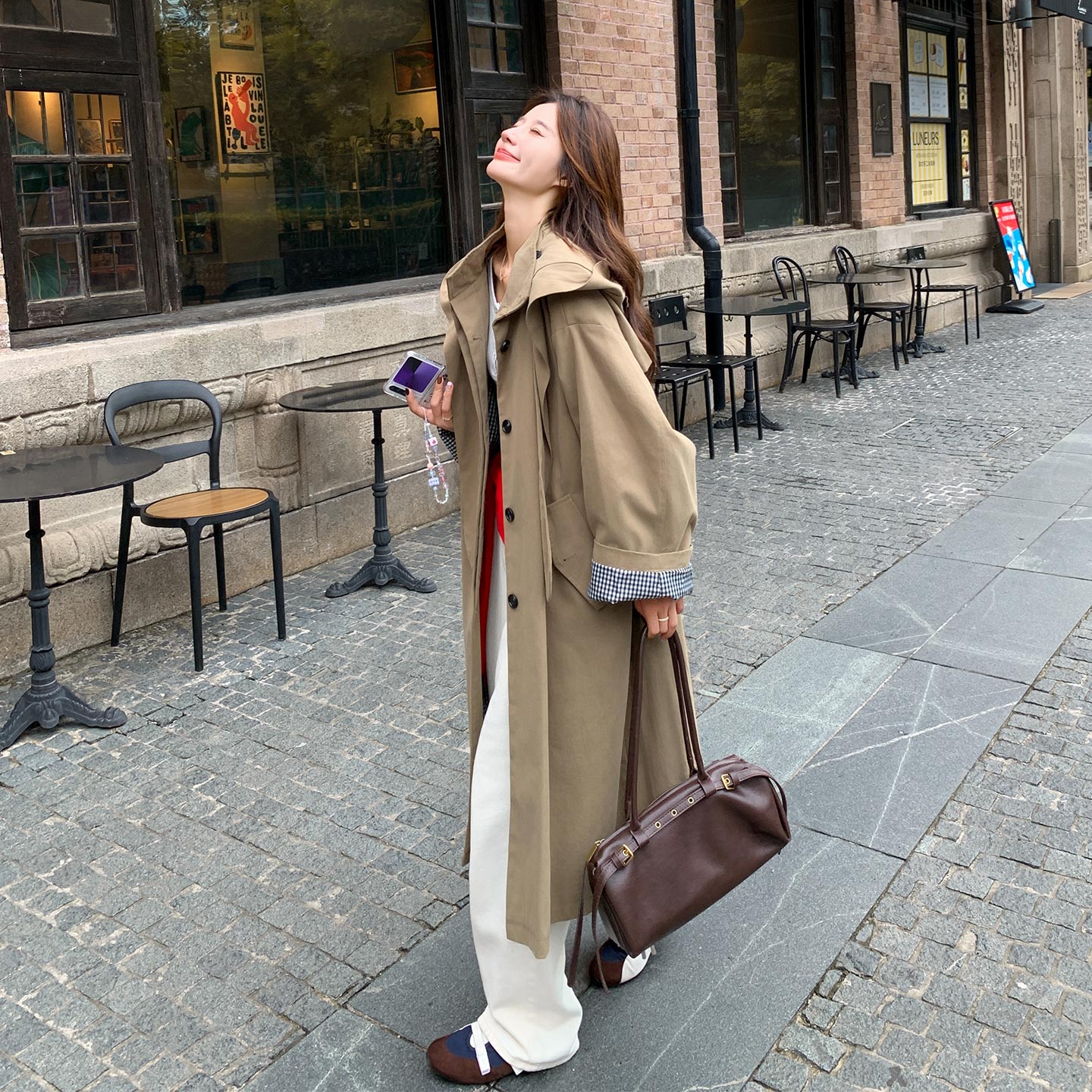 卡其色休闲显瘦英伦风外套女2026秋季新款时尚中长款披肩连帽风衣