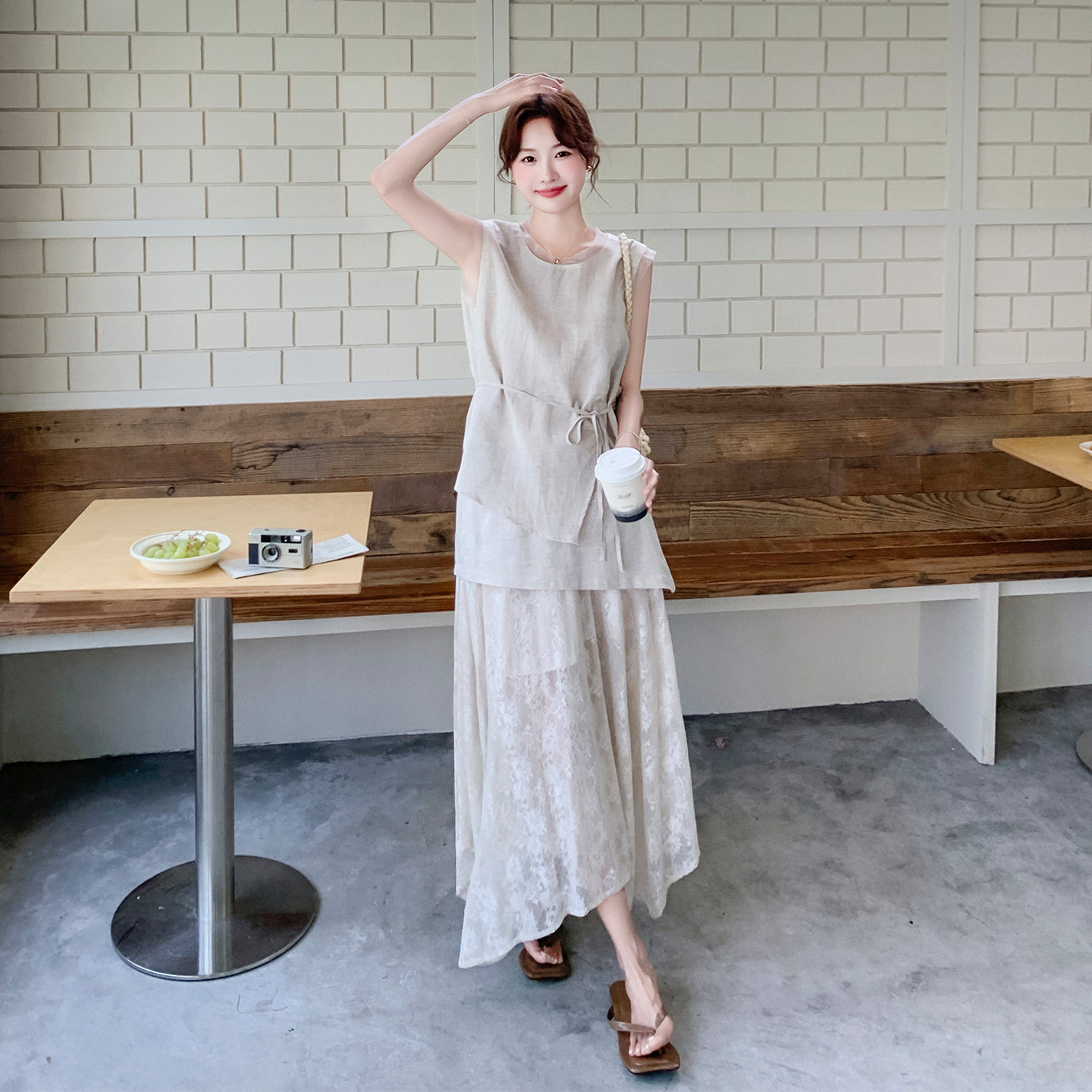 法式简约大方套装女2026初夏新款不规则系带背心拼接半身裙两件套