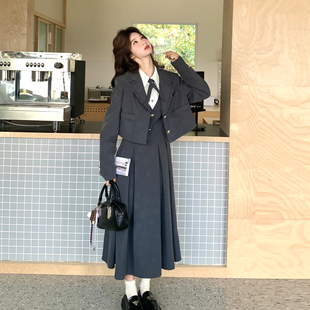 灰色法式假两件连衣裙套装女2026春季学院风气质小西服长裙两件套