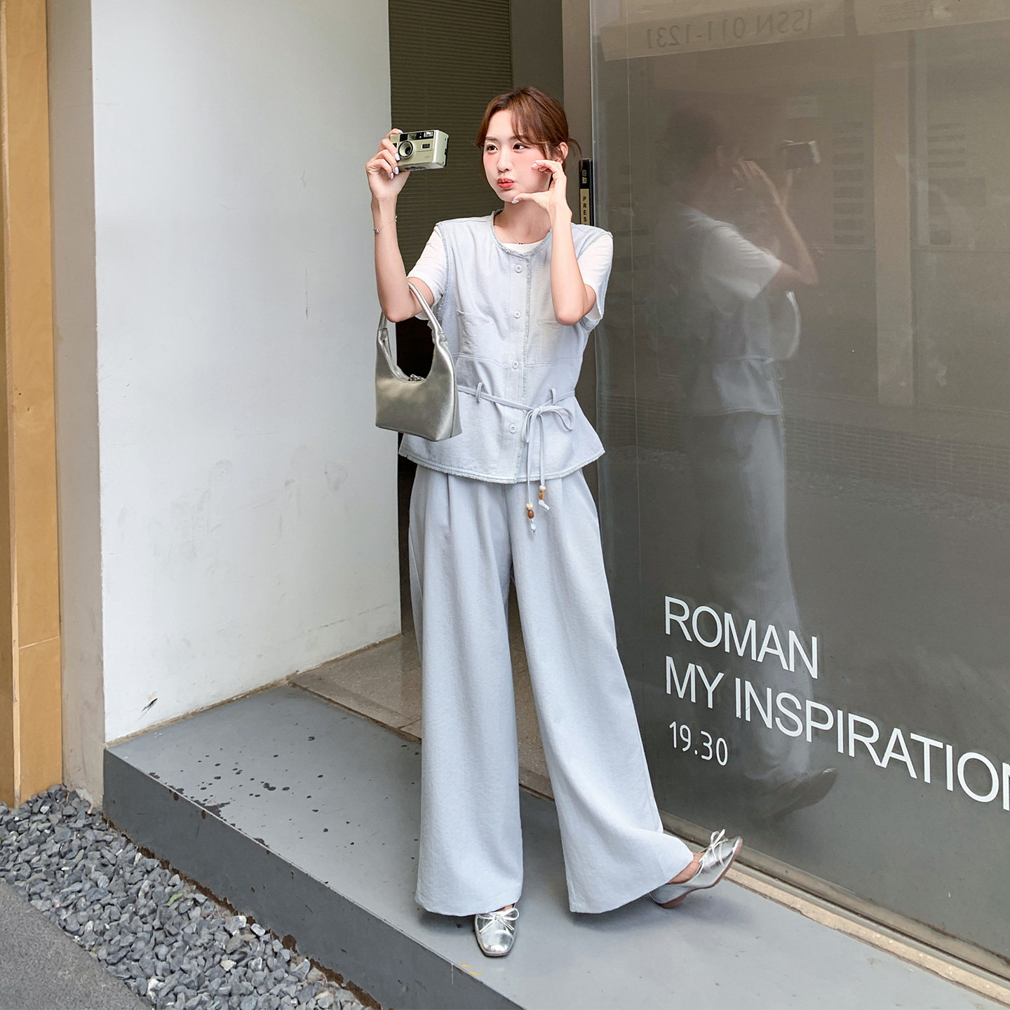 韩版时尚通勤气质套装女2026新款系带马甲短袖T恤休闲裤三件套夏