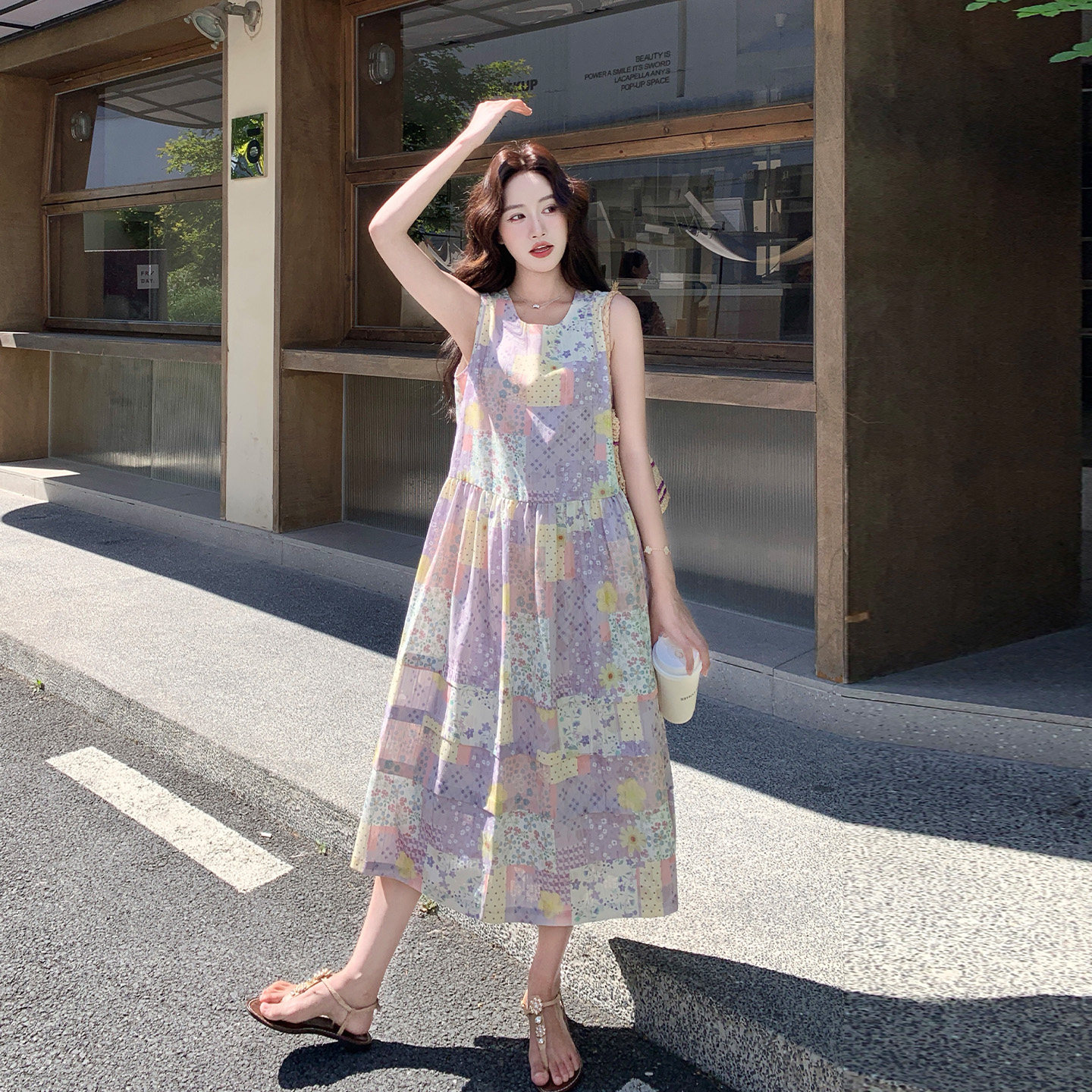 多巴胺风碎花连衣裙女夏无袖