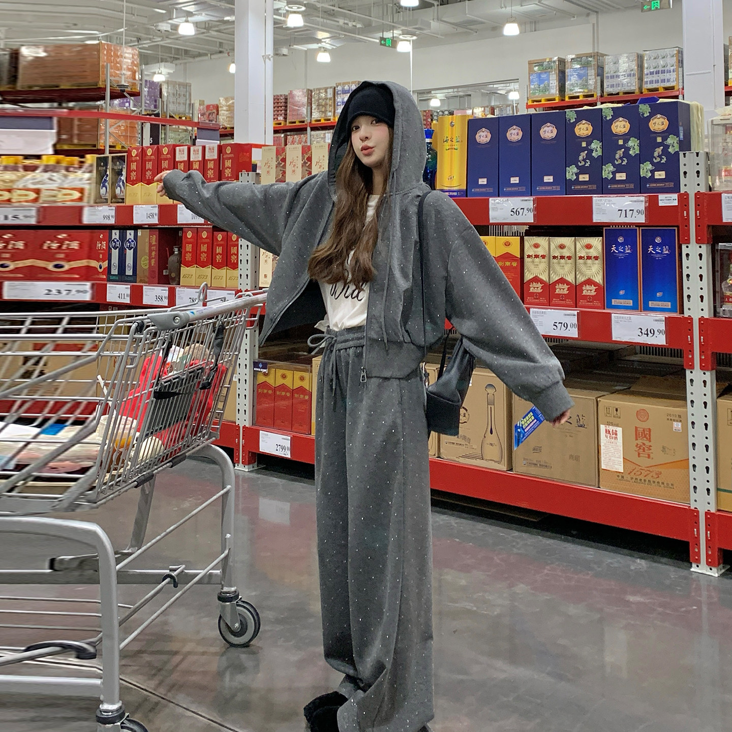 灰色韩系亮闪闪连帽卫衣套装女2026春慵懒风休闲运动阔腿裤两件套